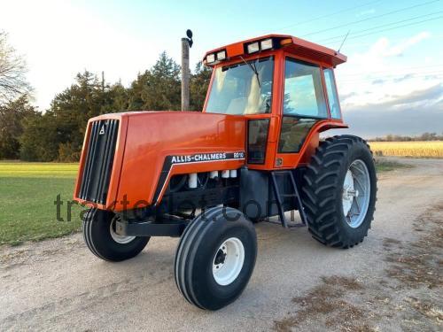 Allis-Chalmers 8010 tekniske specifikationer 