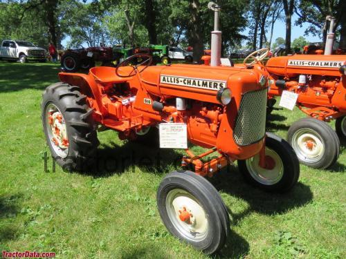 Allis-Chalmers D10 tekniske specifikationer og anmeldelser