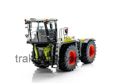 Claas Xerion 4000 Saddle Trac anmeldelser og tekniske specifikationer