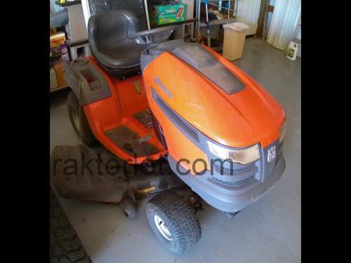 Husqvarna YTH2448T tekniske specifikationer og anmeldelser