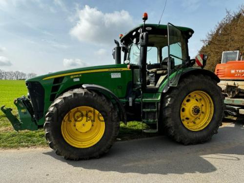 John Deere 8245 tekniske specifikationer 
