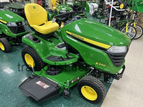 John Deere X390 anmeldelser og tekniske specifikationer