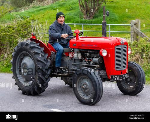 Massey Ferguson 1900 tekniske specifikationer og anmeldelser