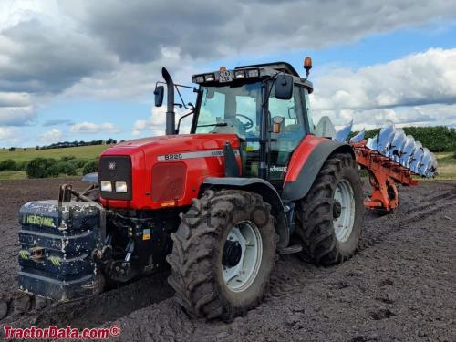 Massey Ferguson 8230 anmeldelser og tekniske specifikationer