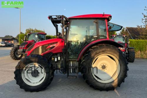 Valtra A104 tekniske specifikationer og anmeldelser
