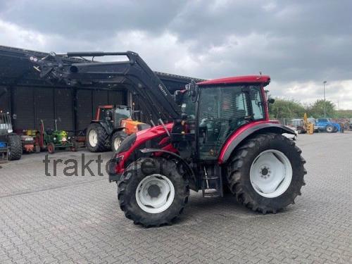 Valtra A84 anmeldelser og tekniske specifikationer