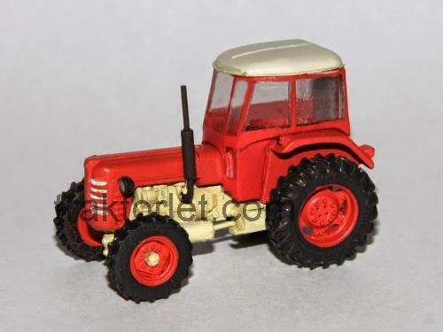 Zetor 4045 tekniske specifikationer og anmeldelser